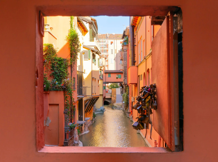 media.Gallery-Bologna_1MC-Event-Travel
